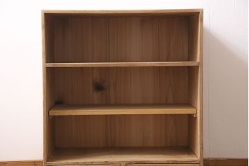 アンティーク家具　昭和初期　ストリップド(剥離)　味わいある風合いが魅力の戸棚(収納棚、キャビネット)(R-045644)