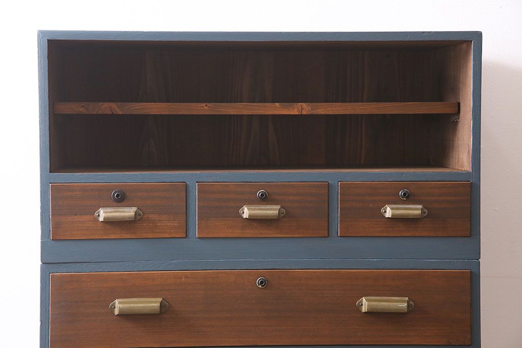 ビンテージ家具　ペイント　前面桐材　レトロな雰囲気漂う重ね箪笥(タンス、たんす)(R-045646)