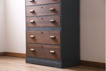 ビンテージ家具　ペイント　前面桐材　レトロな雰囲気漂う重ね箪笥(タンス、たんす)(R-045646)