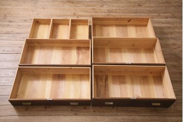 ビンテージ家具　ペイント　前面桐材　レトロな雰囲気漂う重ね箪笥(タンス、たんす)(R-045646)