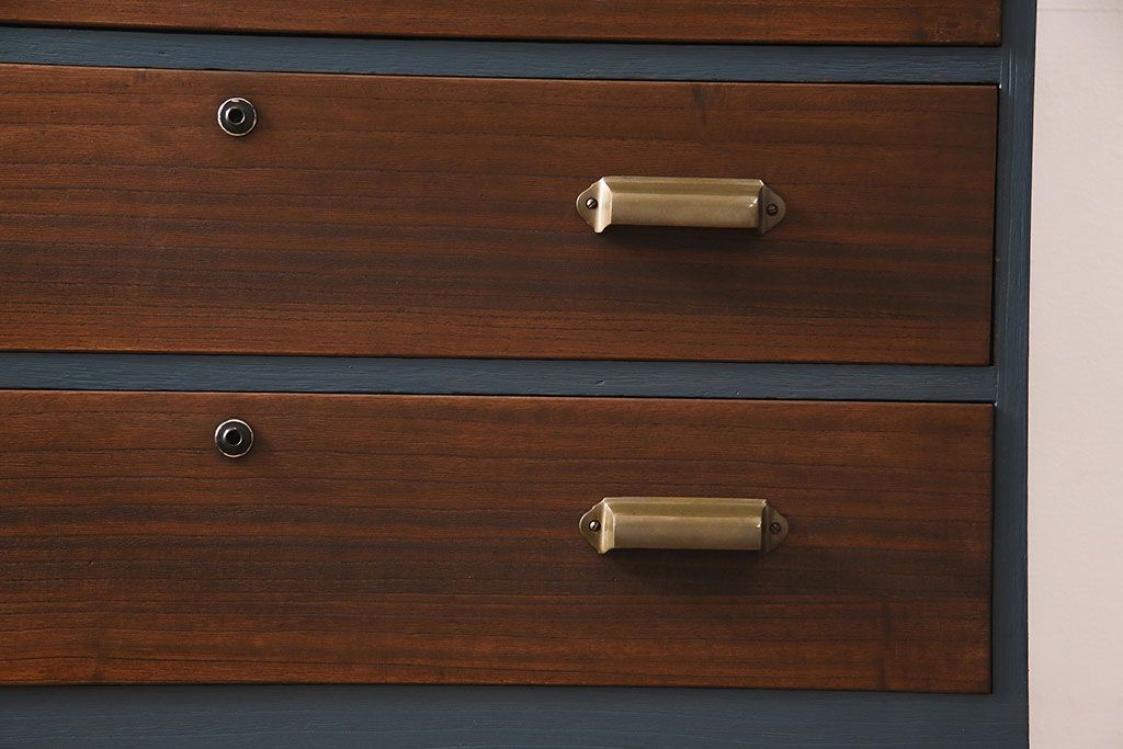 ビンテージ家具　ペイント　前面桐材　レトロな雰囲気漂う重ね箪笥(タンス、たんす)(R-045646)