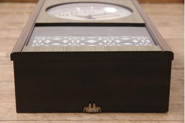 アンティーク時計　昭和中期　SEIKO(セイコー)　ゼンマイ式　カレンダー付き　30DAY　渋い色合いの掛け時計(柱時計、振り子時計)(R-045649)