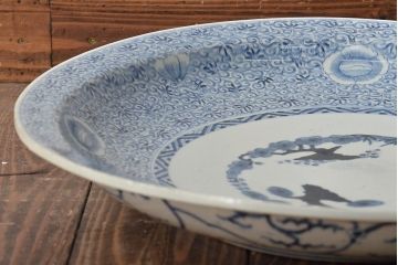 江戸期　古伊万里　大明成化年製　一尺五寸　線描き花唐草染付　大皿(47cm)(R-045662)