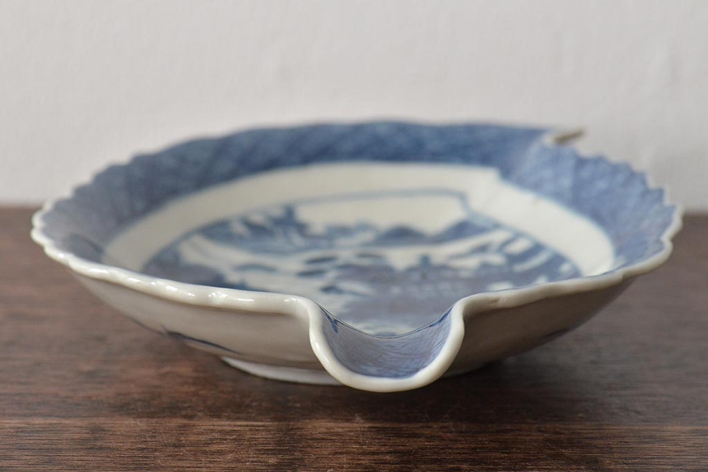 嘉慶年製 古染付 楼閣山水文葉皿(中国)(R-045672)