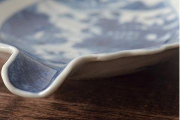 嘉慶年製 古染付 楼閣山水文葉皿(中国)(R-045672)