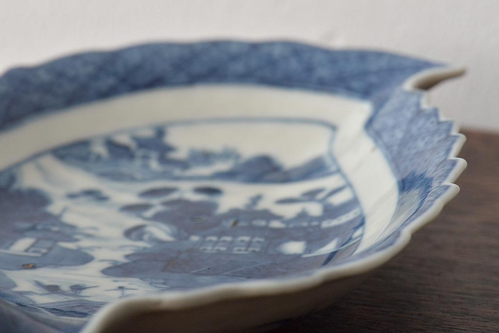 嘉慶年製 古染付 楼閣山水文葉皿(中国)(R-045672)