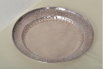 大阪　尚美堂造　純銀　青海盆　共箱(重量約150g)(R-045675)