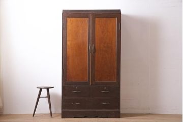 アンティーク家具　昭和初期　すっきりとした佇まいのシンプルなワードローブ(洋服タンス)(R-045707)