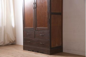 アンティーク家具　昭和初期　すっきりとした佇まいのシンプルなワードローブ(洋服タンス)(R-045707)