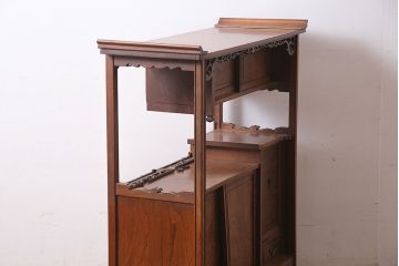 アンティーク家具　指物家具　ケヤキ材　漆塗り　飾り棚(飾棚)(R-045709)