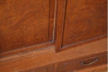 アンティーク家具　指物家具　ケヤキ材　漆塗り　飾り棚(飾棚)(R-045709)