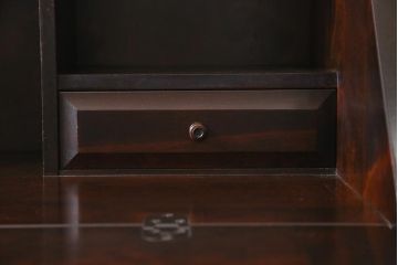 中古　北海道民芸家具　上質な作りが魅力のライティングビューロー(机、在宅ワーク、在宅用引き出し、ワークデスク)(定価約34万円)(R-045712)