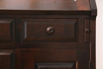 中古　北海道民芸家具　上質な作りが魅力のライティングビューロー(机、在宅ワーク、在宅用引き出し、ワークデスク)(定価約34万円)(R-045712)