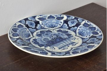 オランダ　DELFT(デルフト)　ブルーハンドペイント　花絵　花籠図　プレート35cm(洋食器、大皿)(R-045724)