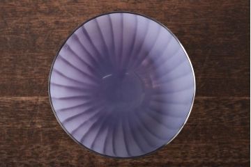 北欧　KOSTA　BODA(コスタボダ)　パープルストライプガラス　花瓶(フラワーベース、花器、紫)サイン入(R-045725)