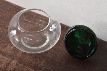 ドイツ　テレジアンタール　ガラス蓋物(キャンディーポット、小物入れ)(R-045730)