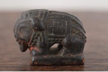 古銅唐金　象形印材(中国?、文鎮)(R-045734)