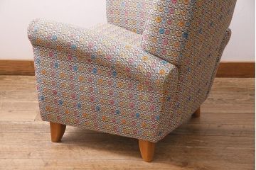 中古　日本フクラ(HUKLA)　SENCIA(センシア)　P226　個性的な柄のファブリックがお洒落な一人掛けソファ(定価約15万円)(1Pソファ、アームソファ)(R-045738)