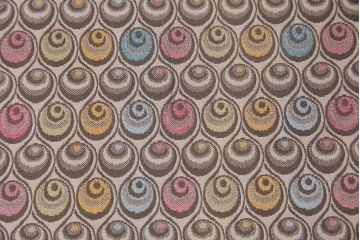 中古　日本フクラ(HUKLA)　P251　個性的な柄のファブリックがお洒落なスツール(定価約4万5千円)(オットマン)(R-045739)