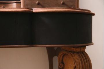 アンティーク家具　フランスアンティーク　ストリップド(剥離)　マホガニー材　迫力満点!凝った作りで存在感抜群のキャスター付きドレッサー(鏡台)(R-045742)