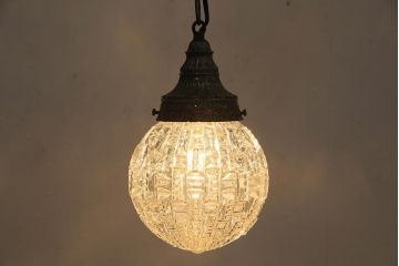 ヴィンテージ照明　光の屈折が魅力のペンダントライト(吊り下げ照明、天井照明、ビンテージ)(R-045743)