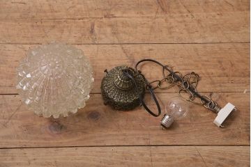 ヴィンテージ照明　光の屈折が魅力のペンダントライト(吊り下げ照明、天井照明、ビンテージ)(R-045743)