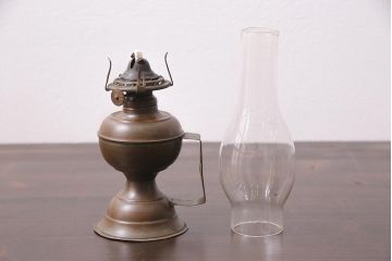 アンティーク雑貨　昭和初期　銅製　壁掛けもできるオイルランプ(灯油ランプ)(R-045746)