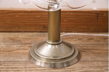 ビンテージ照明　シェードがおしゃれなスタンドライト(ナイトランプ、卓上照明)(R-045752)