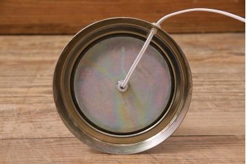 ビンテージ照明　シェードがおしゃれなスタンドライト(ナイトランプ、卓上照明)(R-045752)