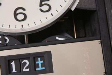 アンティーク時計　昭和初期　CITIZEN(シチズン)　30DAY　カレンダー付　ゼンマイ式　レトロモダンな壁掛け時計(振り子時計、柱時計)(R-045765)