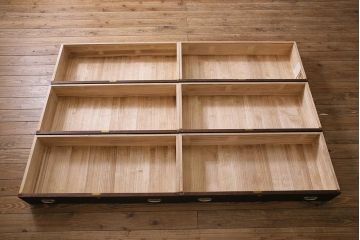 中古　伝統工芸品　吉田弘作　総桐材　大人の上品さ漂う加茂総桐箪笥(総桐たんす、加茂箪笥、衣装箪笥、引き出し)(R-045768)