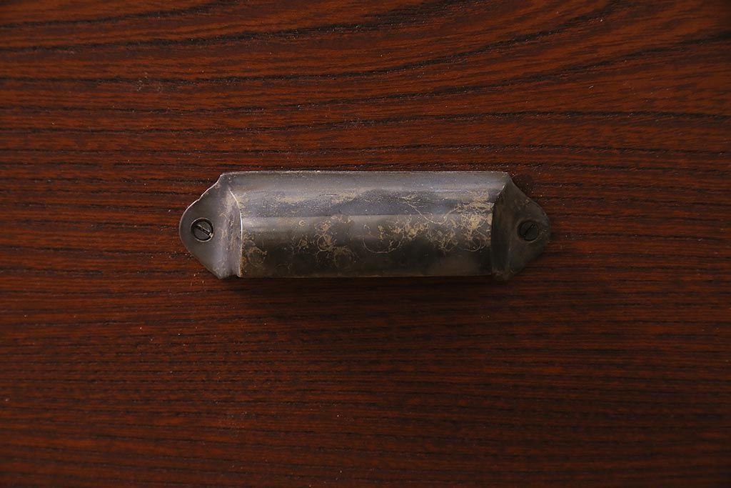アンティーク家具　昭和中期　箪笥リメイク　前板栓材　落ち着いた色合いのローチェスト(引き出し、ローボード、テレビ台)(R-045778)