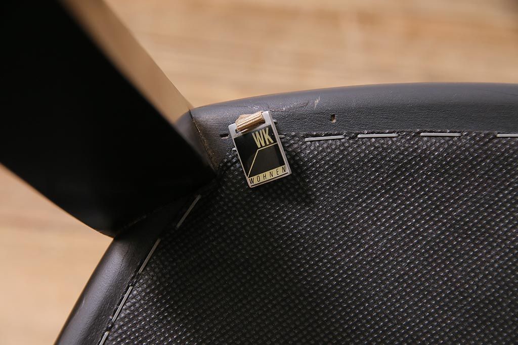 ヴィンテージ家具　ドイツ　WK WOHNEN　黒を基調としたモダンなデザインのチェア(ダイニングチェア、ビンテージ)(R-045794)