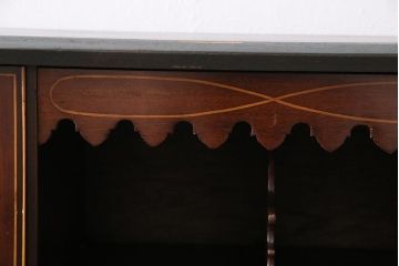 アンティーク家具　イギリスアンティーク　マホガニー材　内部まで意匠が凝っているおしゃれなライティングビューロー(簿記机、在宅ワーク、在宅用ワークデスク)(R-045806)