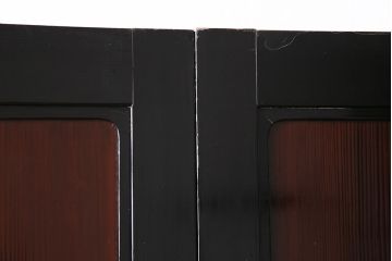 アンティーク建具　最高級　石川県産　総漆塗り　浮造り仕上げ　品格を感じる帯戸2枚セット(板戸、引き戸、建具)(R-045808)