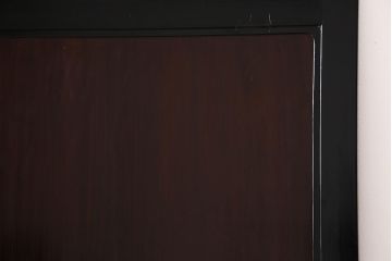 アンティーク建具　最高級　石川県産　総漆塗り　浮造り仕上げ　品格を感じる帯戸2枚セット(板戸、引き戸、建具)(R-045808)