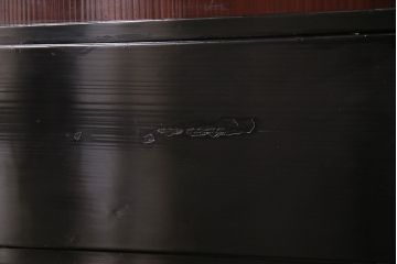 アンティーク建具　最高級　石川県産　総漆塗り　浮造り仕上げ　品格を感じる帯戸2枚セット(板戸、引き戸、建具)(R-045808)