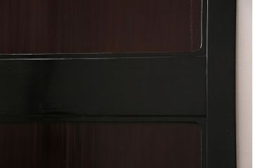 アンティーク建具　最高級　石川県産　総漆塗り　浮造り仕上げ　品格を感じる帯戸2枚セット(板戸、引き戸、建具)(R-045808)