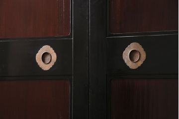 アンティーク建具　最高級　石川県産　総漆塗り　浮造り仕上げ　品格を感じる帯戸2枚セット(板戸、引き戸、建具)(R-045808)