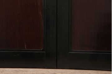 アンティーク建具　最高級　石川県産　総漆塗り　浮造り仕上げ　品格を感じる帯戸2枚セット(板戸、引き戸、建具)(R-045808)