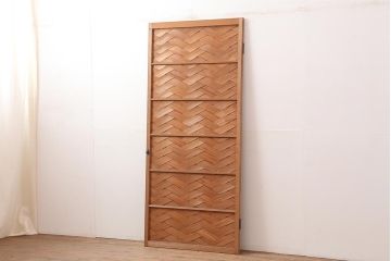 アンティーク建具　矢羽根網代　和風の空間づくりにおすすめの木製ドア(扉、建具)(R-045835)