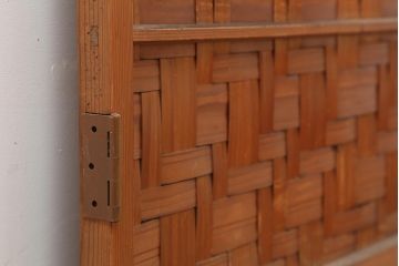 アンティーク建具　親子石畳網代　和風の空間づくりにおすすめの木製ドア(扉、建具)(R-045836)