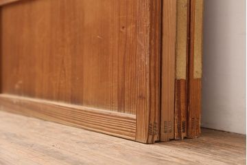 アンティーク建具　昭和中期　裏障子付き　和風スタイルにおすすめな帯格子戸4枚セット(障子戸、引き戸、建具)(R-045837)