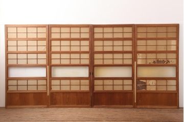 アンティーク建具　昭和中期　裏障子付き　和風スタイルにおすすめな帯格子戸4枚セット(障子戸、引き戸、建具)(R-045837)