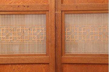アンティーク建具　昭和中期　鏡板合板　和モダンな空間におすすめの組子帯戸3枚セット(引き戸、ガラス帯戸)(R-045840)