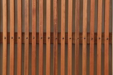 アンティーク建具　昭和初期　腰板ケヤキ材　裏ガラス入り　落ち着いた和の空間を演出する格子戸4枚セット(引き戸、ガラス帯戸)(R-045842)