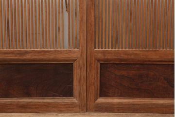 アンティーク建具　昭和初期　腰板ケヤキ材　裏ガラス入り　落ち着いた和の空間を演出する格子戸4枚セット(引き戸、ガラス帯戸)(R-045842)