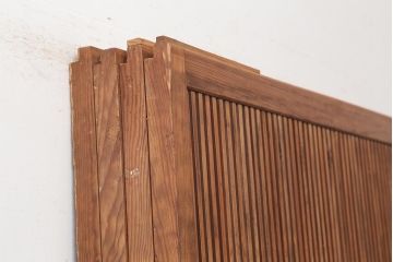 アンティーク建具　昭和初期　腰板ケヤキ材　裏ガラス入り　落ち着いた和の空間を演出する格子戸4枚セット(引き戸、ガラス帯戸)(R-045842)