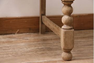 アンティーク家具　イギリスアンティーク　ストリップド(剥離)　オーク材　上品なシルエットのダイニングチェア(椅子)(R-045846)