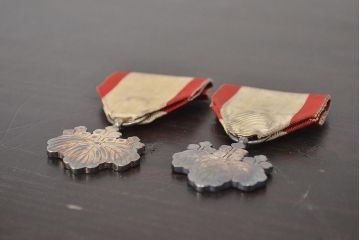 記章　勲章　徽章　等まとめて12点セット(旧日本軍、大満州国建国、帝国軍人、従軍)(R-045873)